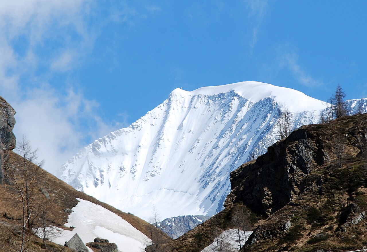 Grossvenediger summit and surrounding terrain
